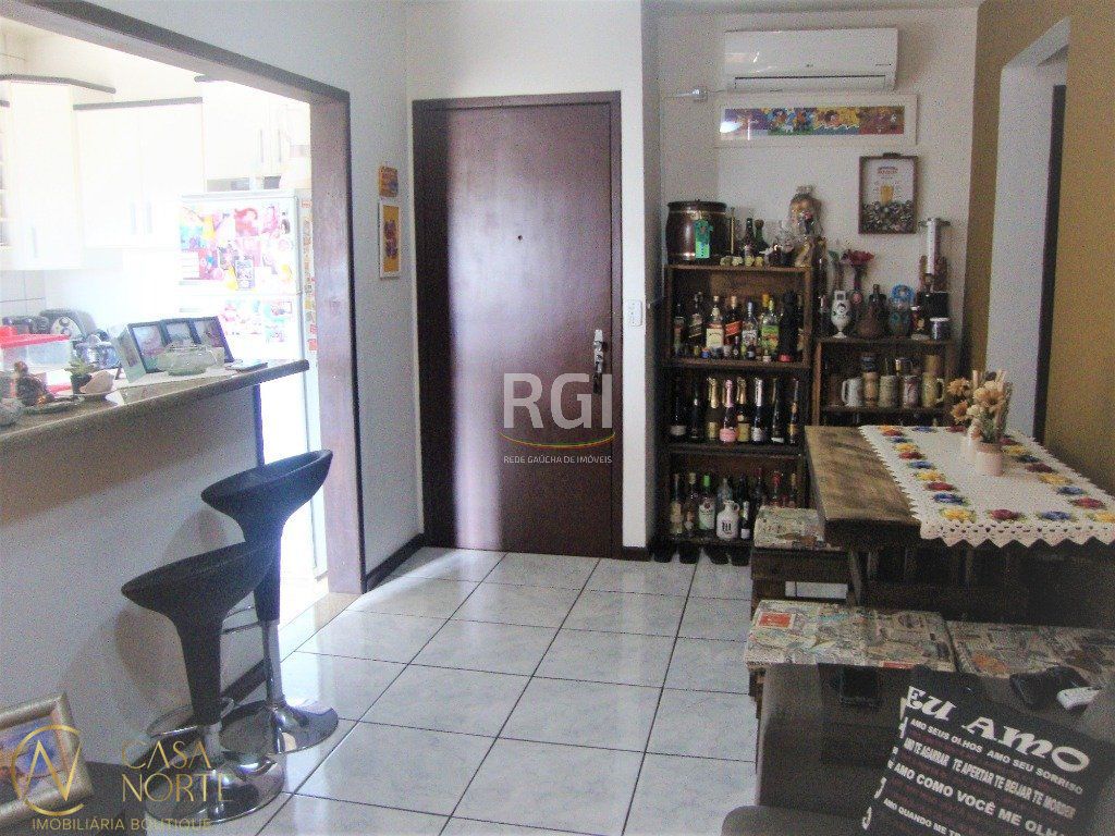 Apartamento à venda com 2 quartos, 59m², 1 vaga, Avenida Engenheiro Francisco Rodolfo Simch no bairro Sarandi em Porto Alegre