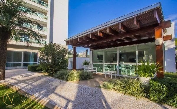 Apartamento à venda com 2 quartos, 81m², 2 vagas, Avenida Veríssimo de Amaral no bairro Jardim Europa em Porto Alegre