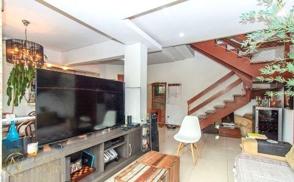 Cobertura à venda com 2 quartos, 173m², 2 vagas, Rua Mata Bacelar no bairro Auxiliadora em Porto Alegre