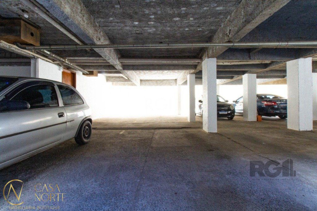 Apartamento à venda com 1 quarto, 70m², 1 vaga, Rua Delfino Riet no bairro Santo Antônio em Porto Alegre