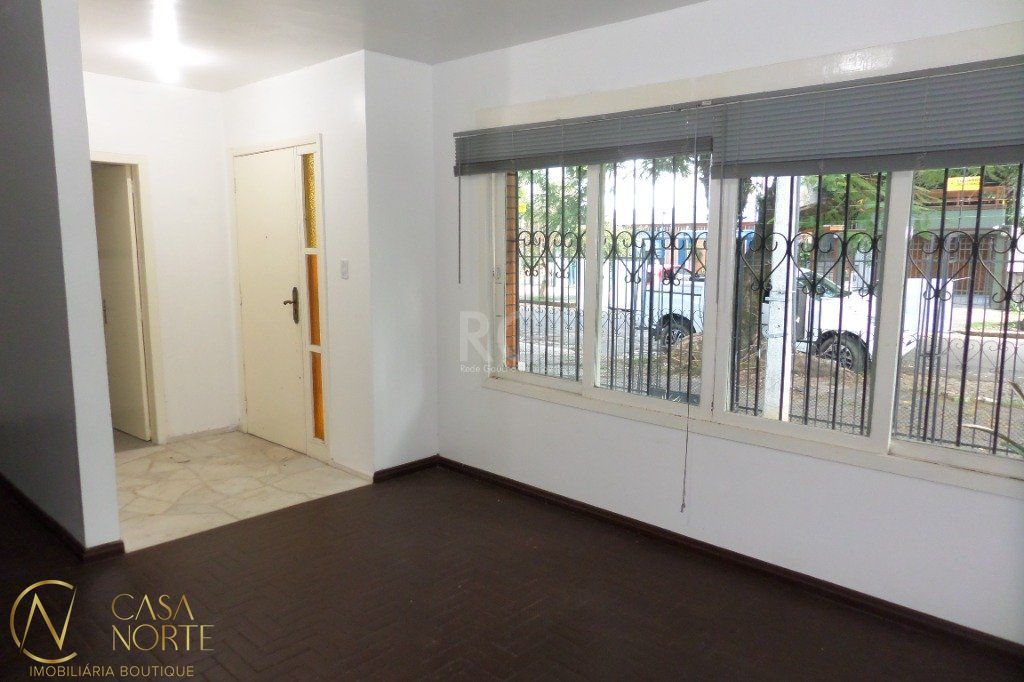 Casa à venda com 3 quartos, 160m², 1 suíte, 2 vagas, Rua Machado de Assis no bairro Jardim  Botânico em Porto Alegre