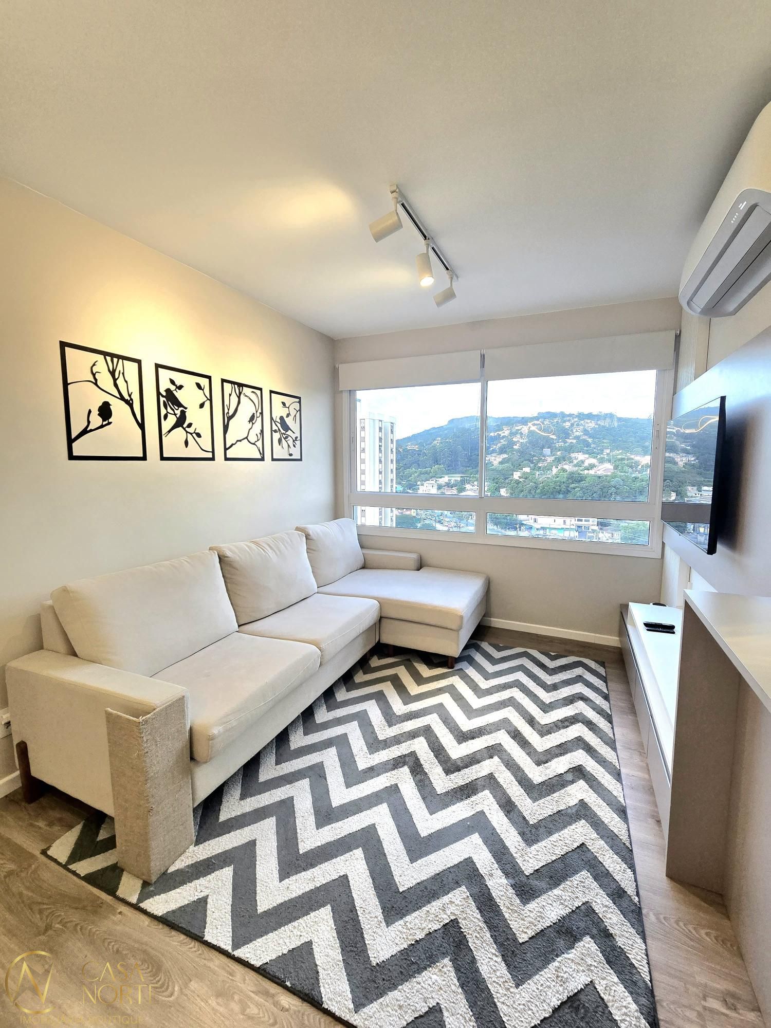 Apartamento à venda com 2 quartos, 56m², 1 suíte, 1 vaga, Rua Capitão Pedro Werlang no bairro Partenon em Porto Alegre