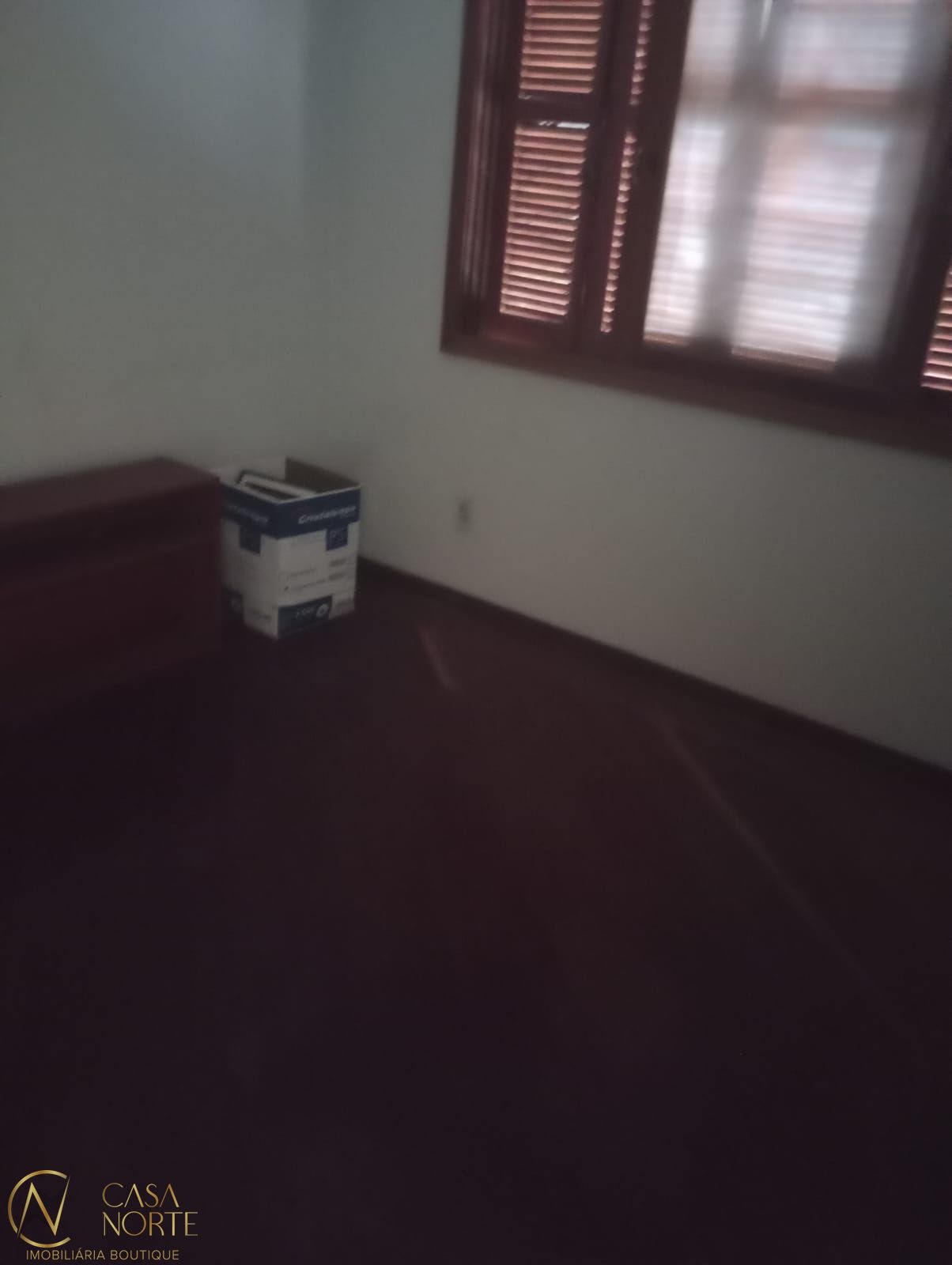 Apartamento à venda com 1 quarto, 42m², 1 vaga, Rua Padre Hildebrando no bairro Santa Maria Goretti em Porto Alegre