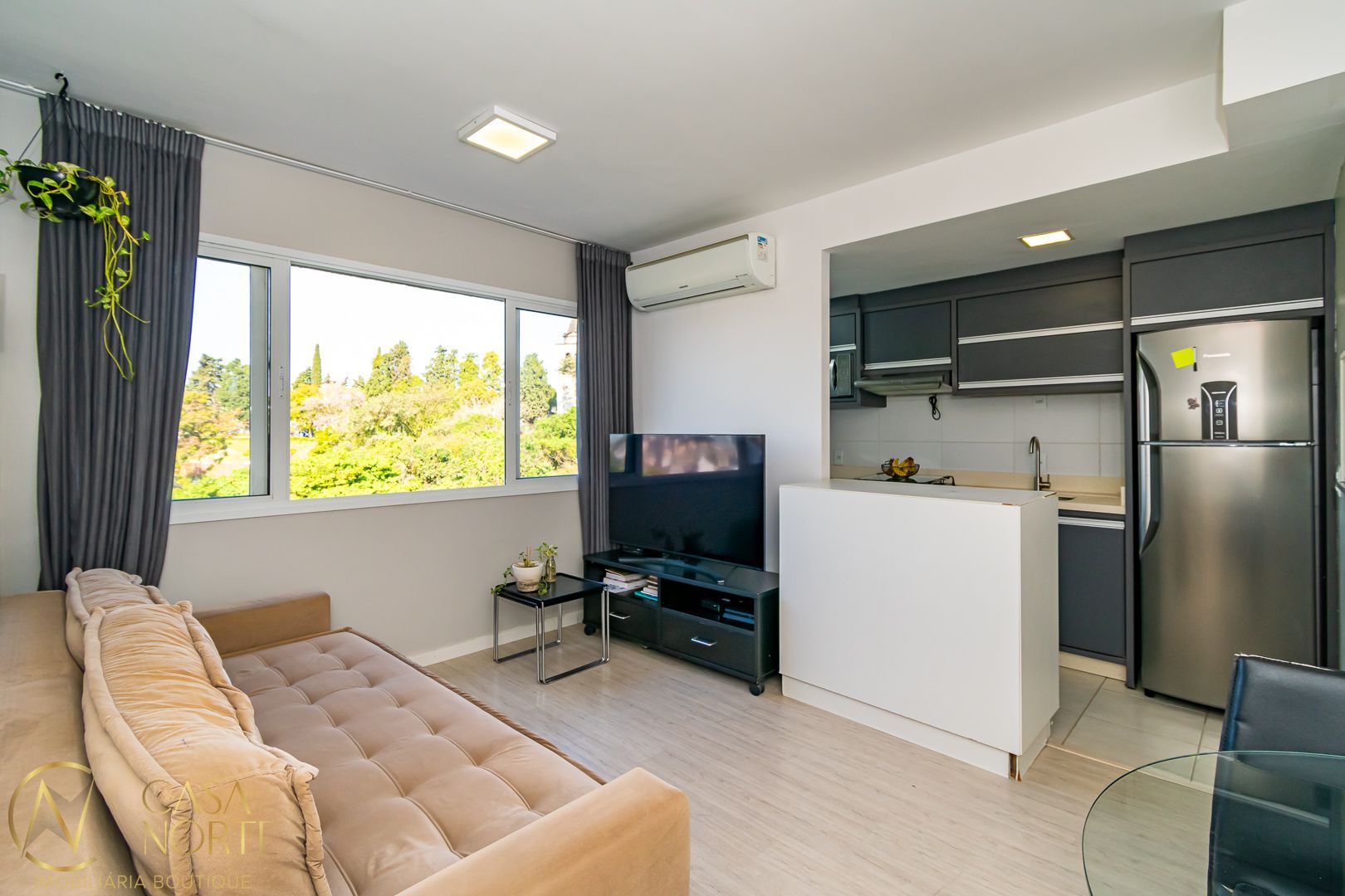 Apartamento à venda com 2 quartos, 50m², 1 vaga, Avenida Florianópolis no bairro Azenha em Porto Alegre