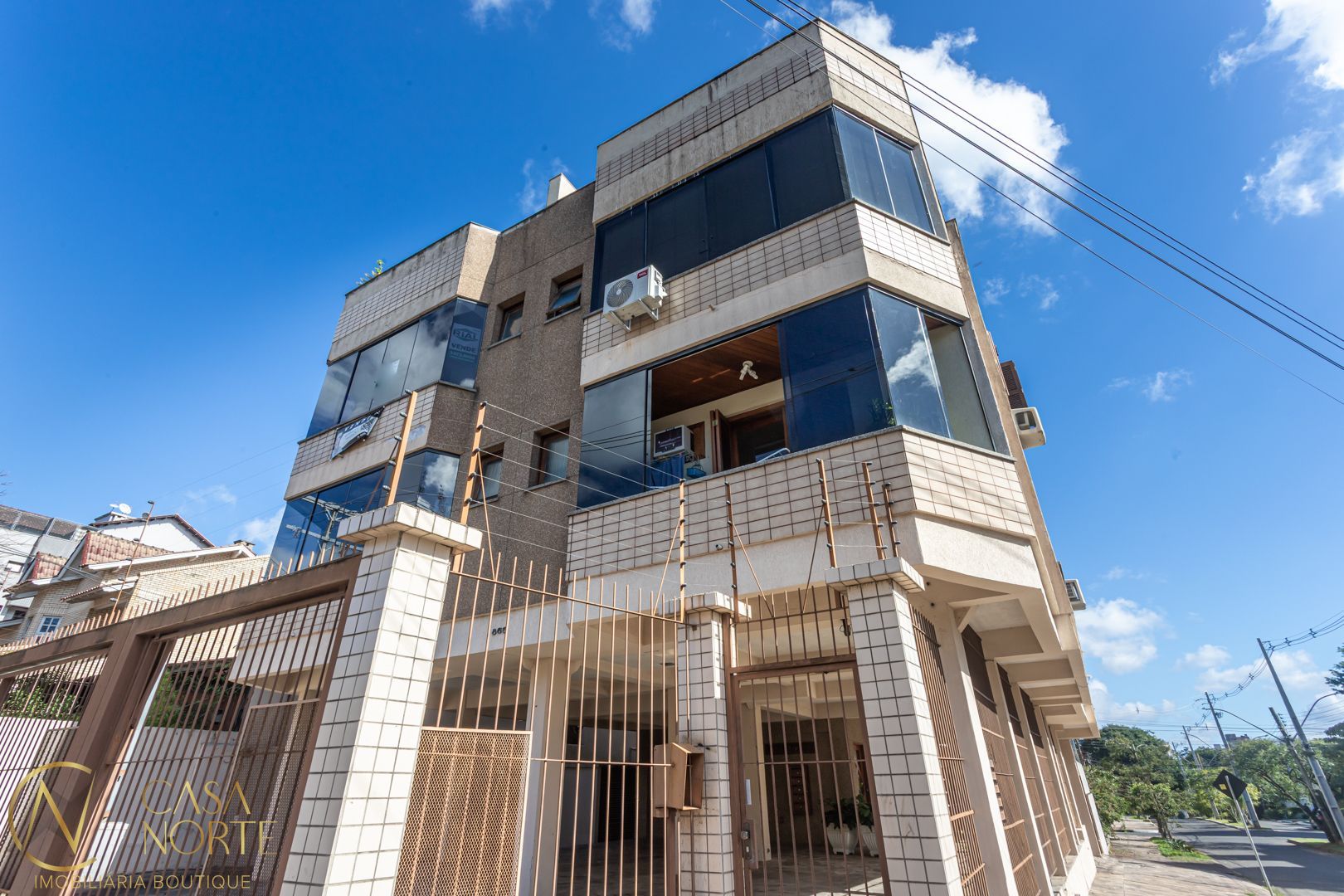 Cobertura à venda com 3 quartos, 160m², 1 suíte, 2 vagas, Rua Dona Adda Mascarenhas de Moraes no bairro Jardim Planalto em Porto Alegre