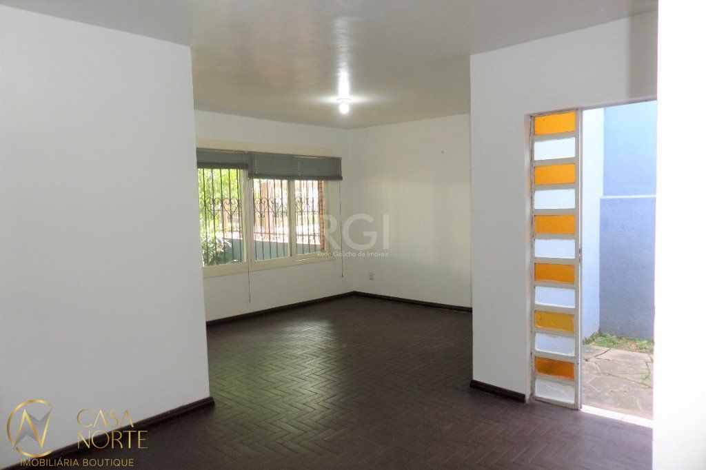 Casa à venda com 3 quartos, 160m², 1 suíte, 2 vagas, Rua Machado de Assis no bairro Jardim  Botânico em Porto Alegre