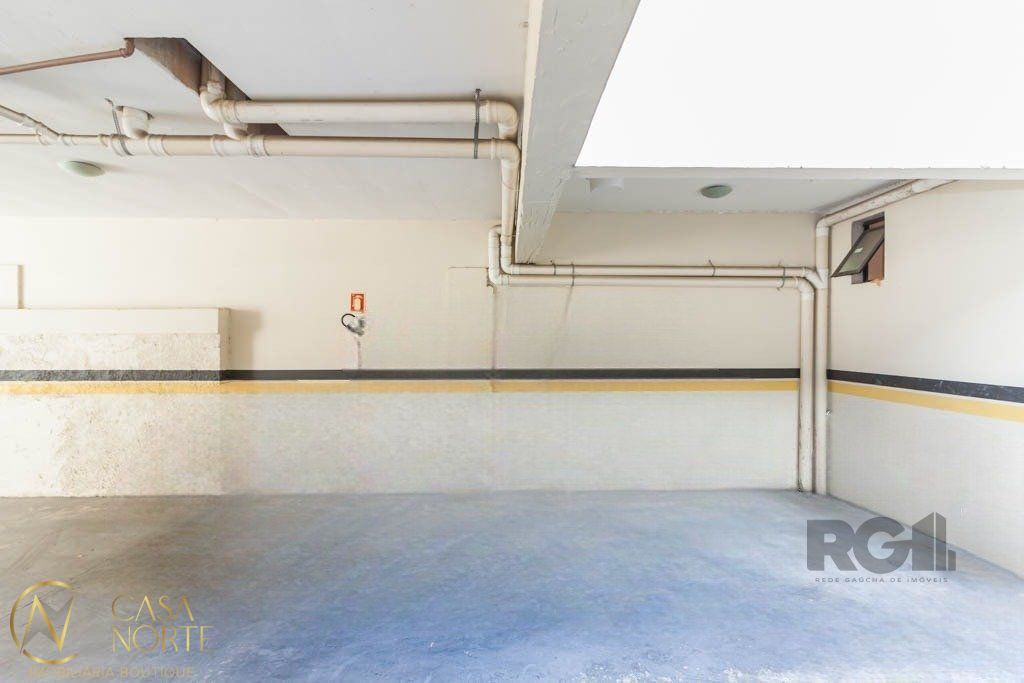 Sala Comercial à venda , 32m², Avenida Mariland no bairro São João em Porto Alegre