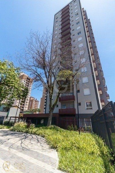 Apartamento à venda com 1 quarto, 27m², 1 vaga, Avenida dos Cubanos no bairro Partenon em Porto Alegre