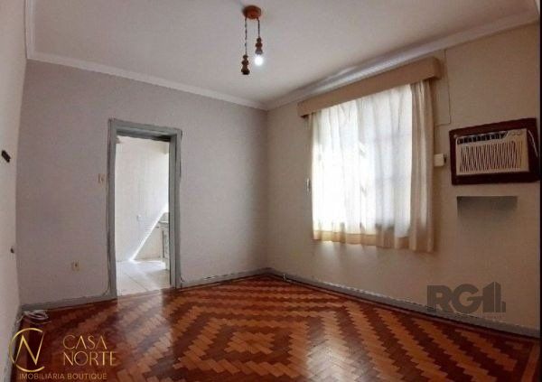 Apartamento à venda com 2 quartos, 68m², Rua Fernandes Vieira no bairro Bom Fim em Porto Alegre