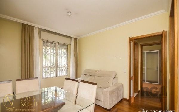 Apartamento à venda com 2 quartos, 60m², 1 vaga, Rua Barão do Amazonas no bairro Jardim  Botânico em Porto Alegre