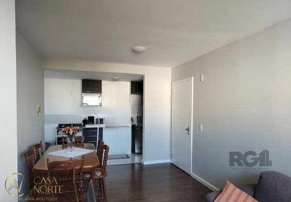Apartamento à venda com 3 quartos, 68m², 1 suíte, 1 vaga, Rua Carlos Reverbel no bairro Jardim Carvalho em Porto Alegre