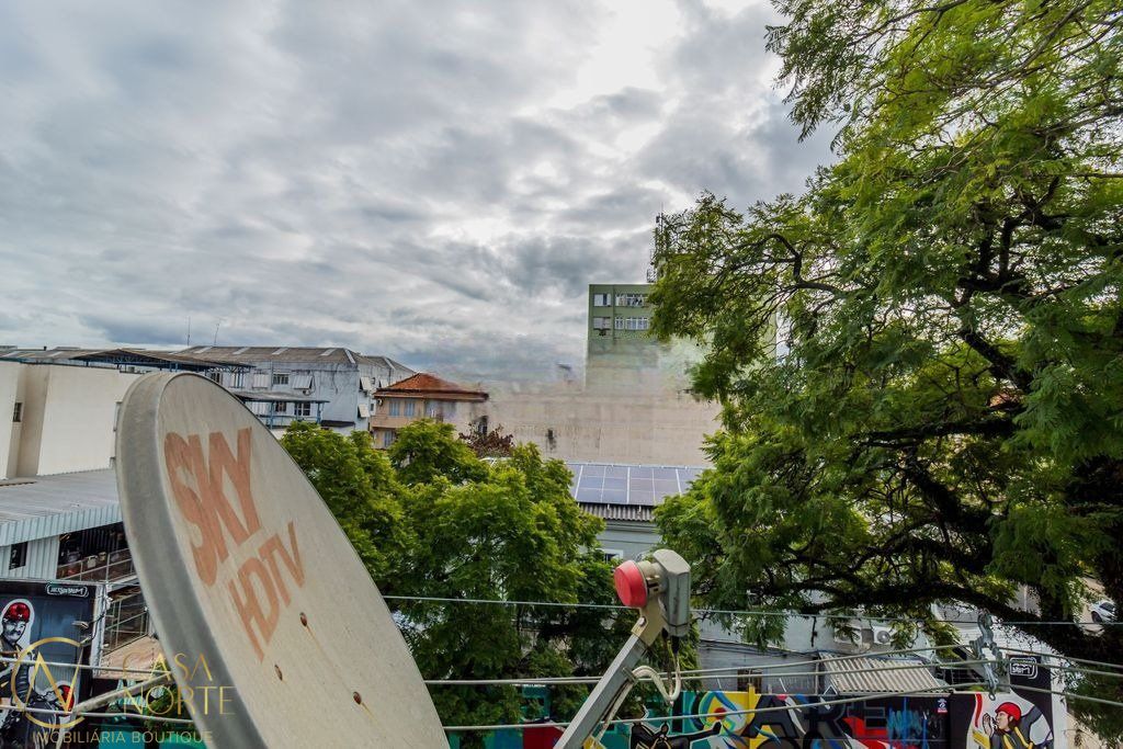 Apartamento à venda com 1 quarto, 68m², Rua São Carlos no bairro Floresta em Porto Alegre