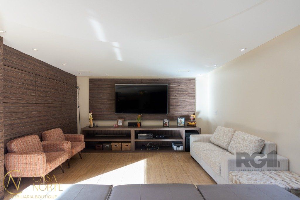 Apartamento à venda com 4 quartos, 238m², 1 suíte, 3 vagas, Rua Cabral no bairro Rio Branco em Porto Alegre