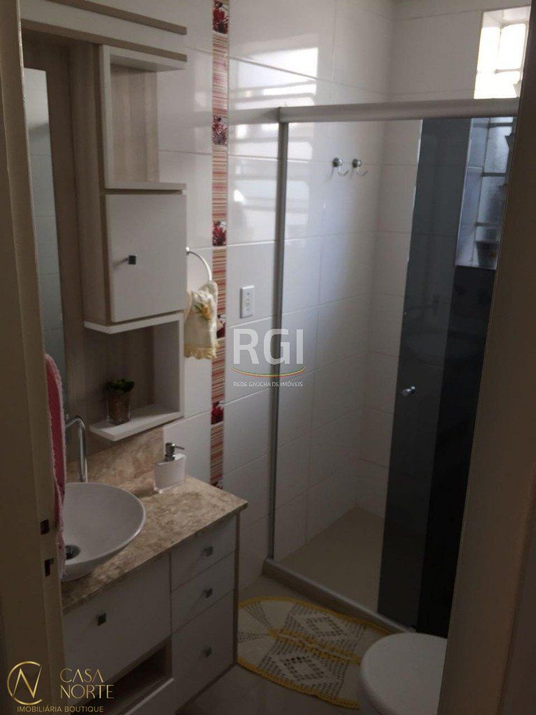 Apartamento à venda com 3 quartos, 128m², 2 vagas, Rua General Caldwell no bairro Menino Deus em Porto Alegre