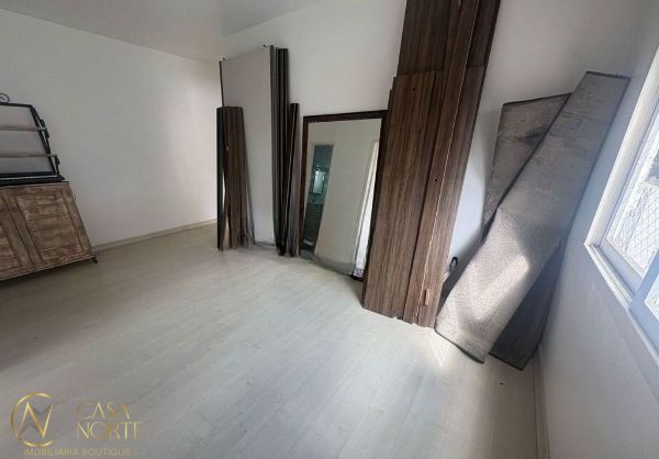 Apartamento à venda com 1 quarto, 42m², Rua Domingos Seguézio no bairro Vila Ipiranga em Porto Alegre