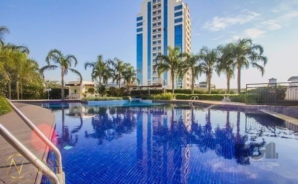 Apartamento à venda com 2 quartos, 81m², 2 vagas, Avenida Veríssimo de Amaral no bairro Jardim Europa em Porto Alegre