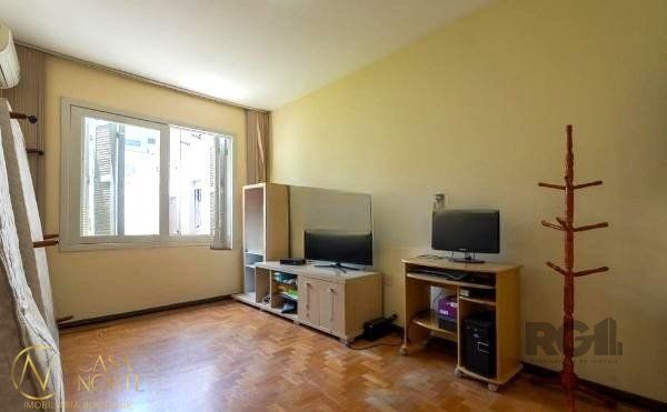 Apartamento à venda com 2 quartos, 70m², Avenida América no bairro Auxiliadora em Porto Alegre