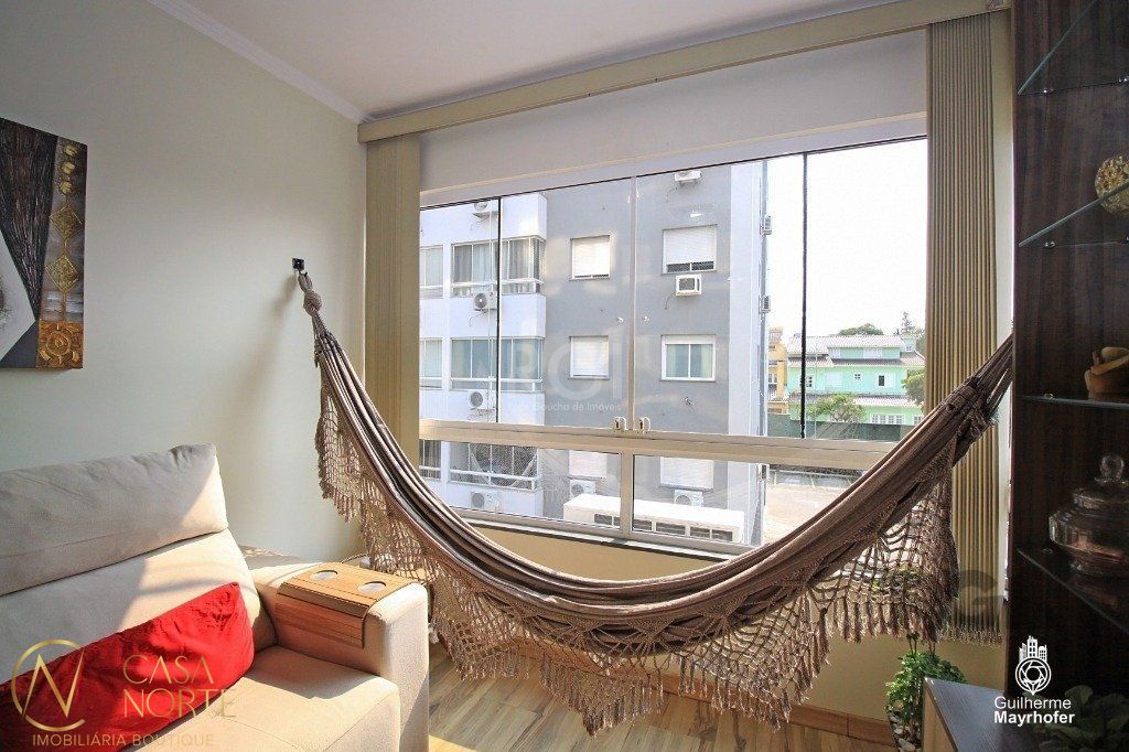 Apartamento à venda com 2 quartos, 56m², 1 vaga, Rua Wilson Adnislen Freitas de Paiva Bueno no bairro Cavalhada em Porto Alegre