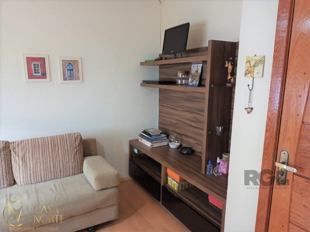 Apartamento à venda com 2 quartos, 52m², 1 vaga, Avenida Professor Oscar Pereira no bairro Azenha em Porto Alegre