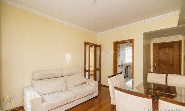 Apartamento à venda com 2 quartos, 60m², 1 vaga, Rua Barão do Amazonas no bairro Jardim  Botânico em Porto Alegre