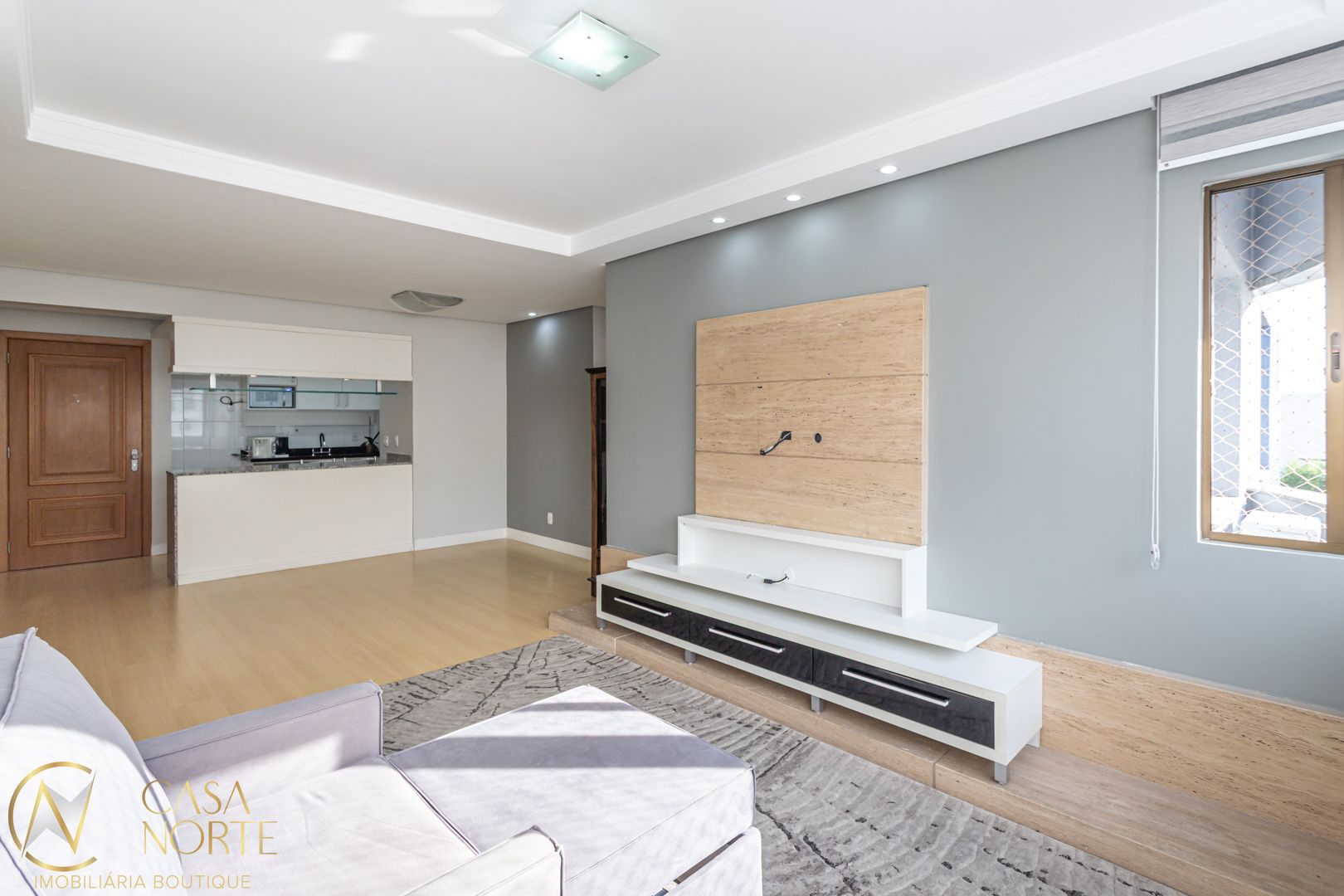 Apartamento à venda com 3 quartos, 89m², 1 suíte, 2 vagas, Rua Gonçalves Dias no bairro Menino Deus em Porto Alegre