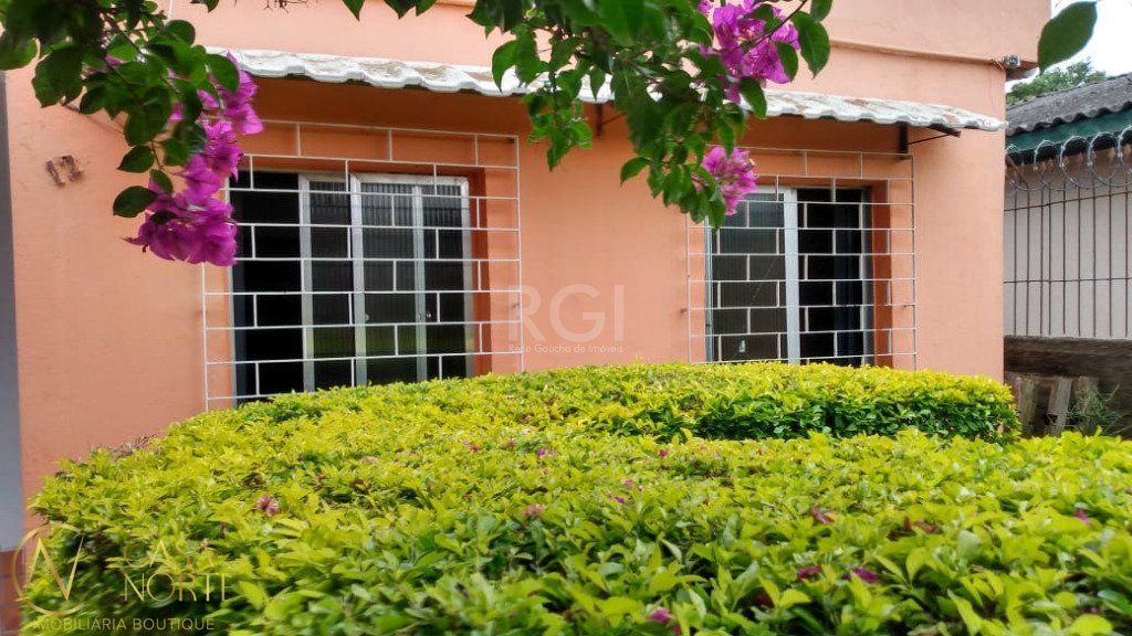 Casa à venda com 3 quartos, 90m², 1 suíte, 1 vaga, Rua Fabio Luiz Silveira no bairro Passo das Pedras em Porto Alegre