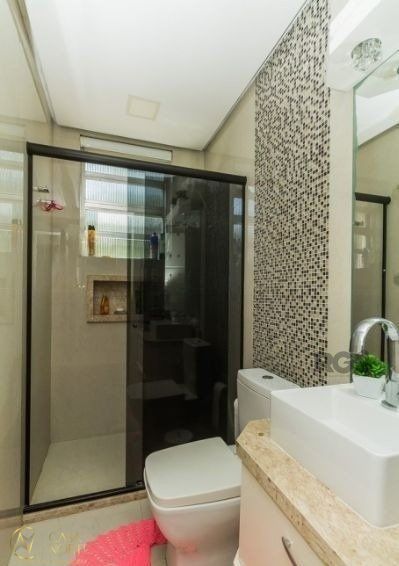 Apartamento à venda com 2 quartos, 62m², Rua Tuparaí no bairro Passo da Areia em Porto Alegre