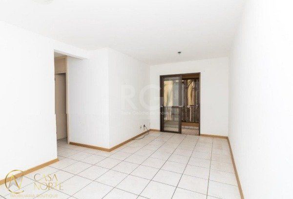 Apartamento à venda com 3 quartos, 67m², 1 suíte, 1 vaga, Rua Professor Carvalho Freitas no bairro Teresópolis em Porto Alegre