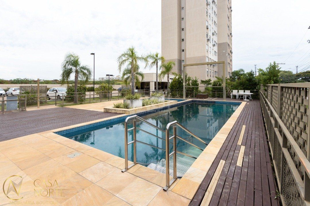 Apartamento à venda com 2 quartos, 50m², 1 vaga, Rua Irmão Félix Roberto no bairro Humaitá em Porto Alegre