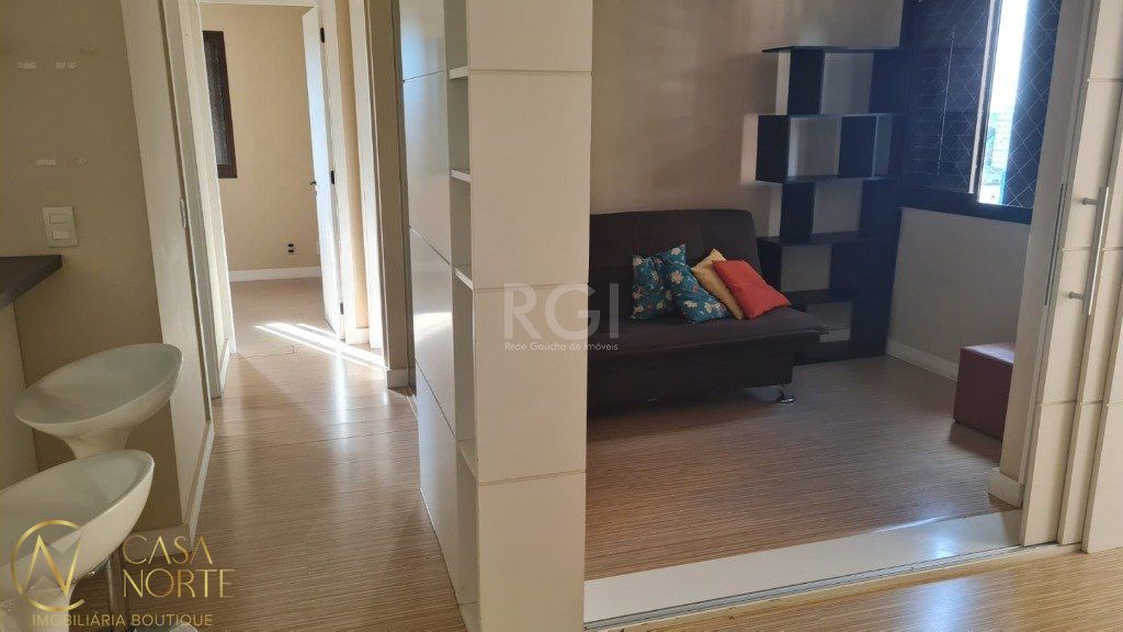 Apartamento à venda com 3 quartos, 67m², 1 vaga, Rua Professor Carvalho Freitas no bairro Teresópolis em Porto Alegre