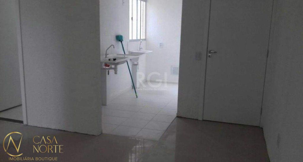 Apartamento à venda com 2 quartos, 40m², 1 vaga, Avenida Família Gonçalves Carneiro no bairro Cavalhada em Porto Alegre