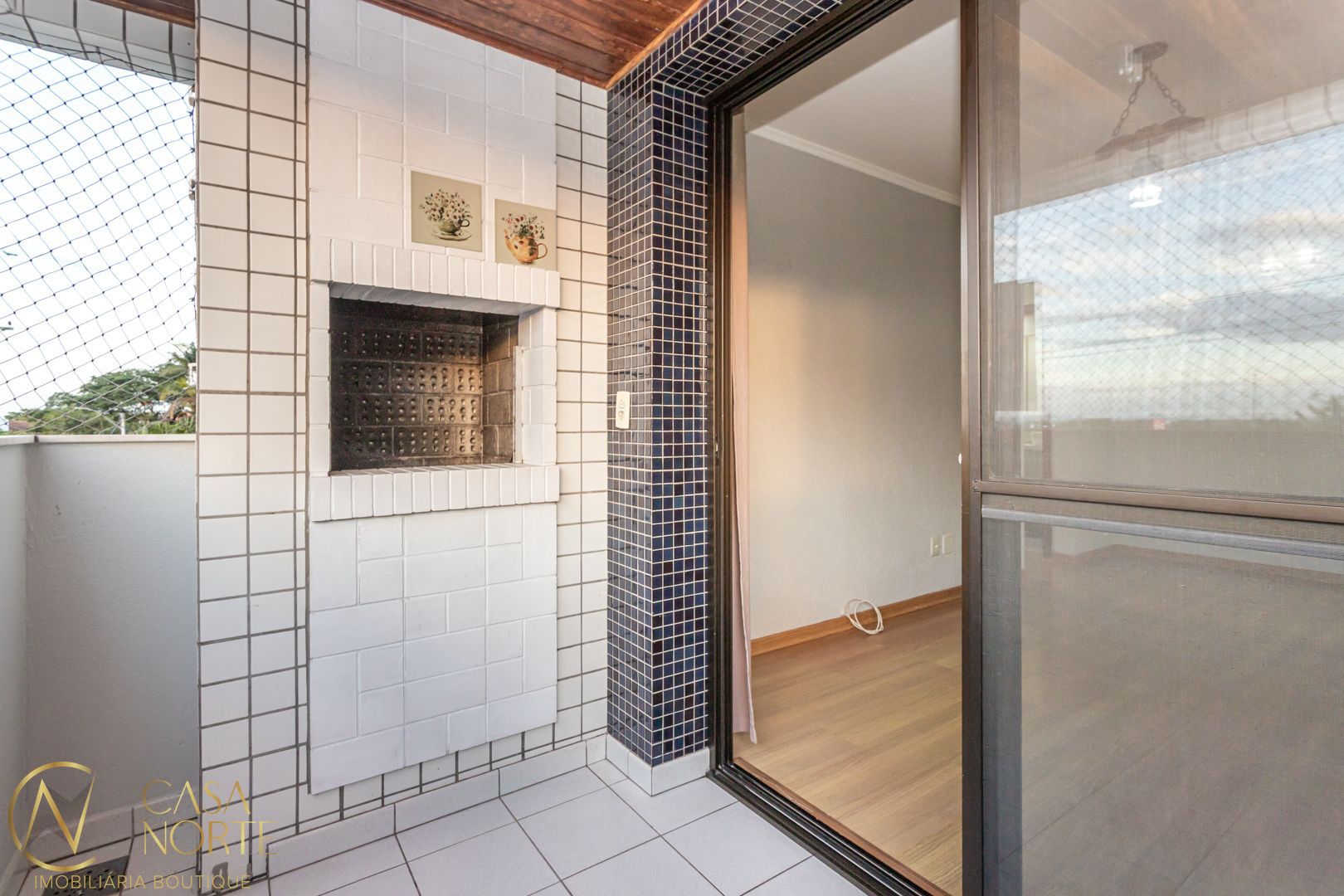 Apartamento à venda com 2 quartos, 59m², 1 vaga, Rua Miguel di Giorgio no bairro São Sebastião em Porto Alegre