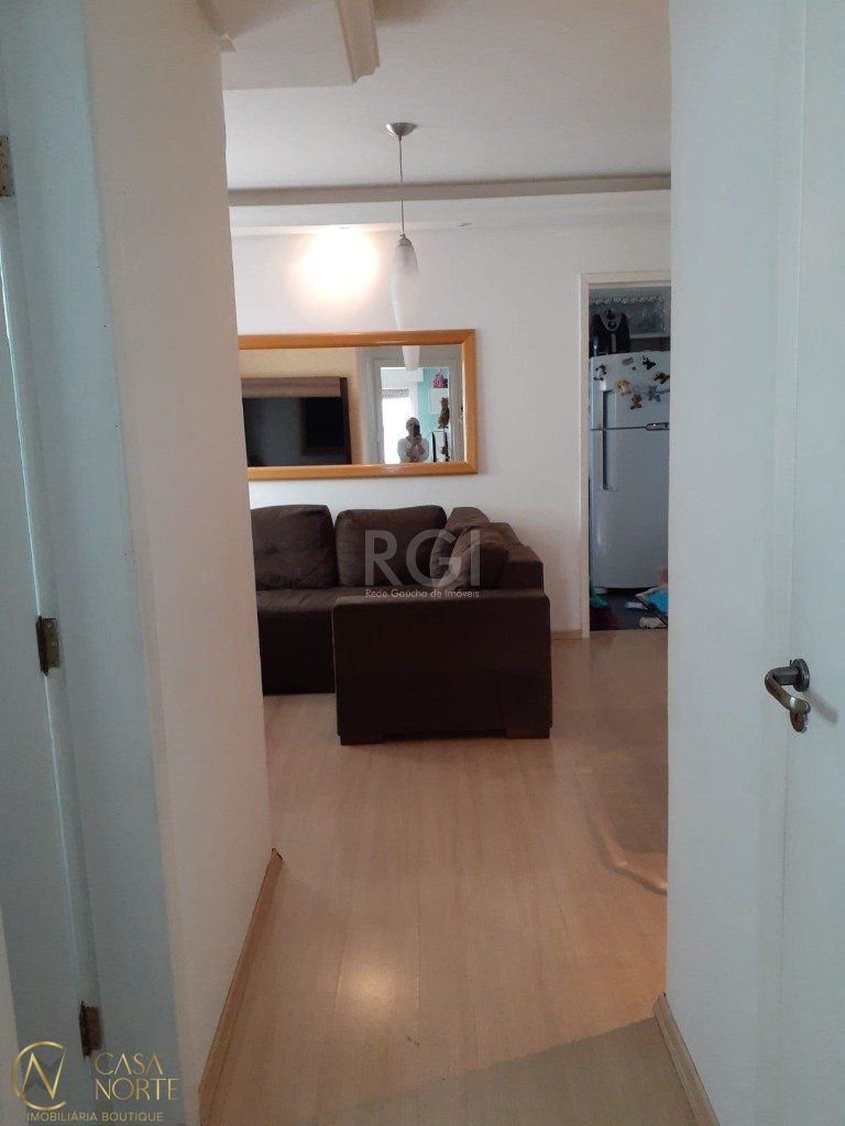 Apartamento à venda com 2 quartos, 56m², Avenida Juscelino Kubitschek de Oliveira no bairro Jardim Leopoldina em Porto Alegre