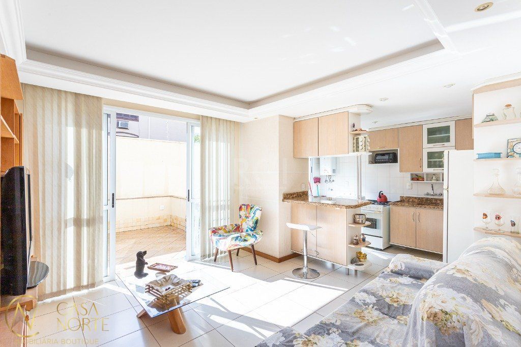 Apartamento à venda com 2 quartos, 74m², 1 suíte, 1 vaga, Rua Surupa no bairro Jardim  Botânico em Porto Alegre