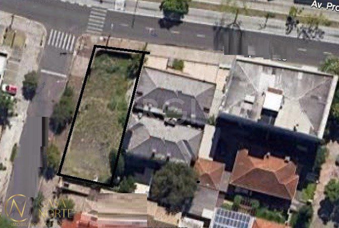 Terreno à venda  com 484m², Rua Borges do Canto no bairro Petrópolis em Porto Alegre