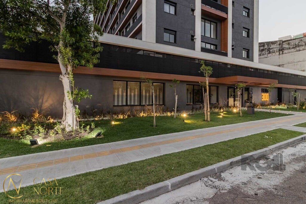 Apartamento à venda com 1 quarto, 40m², 1 vaga, Rua Professor Freitas e Castro no bairro Azenha em Porto Alegre