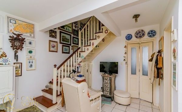 Casa de Condomínio à venda com 3 quartos, 148m², 1 suíte, 2 vagas, Estrada João Salomoni no bairro Vila Nova em Porto Alegre
