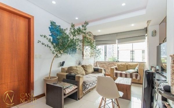 Cobertura à venda com 2 quartos, 173m², 2 vagas, Rua Mata Bacelar no bairro Auxiliadora em Porto Alegre