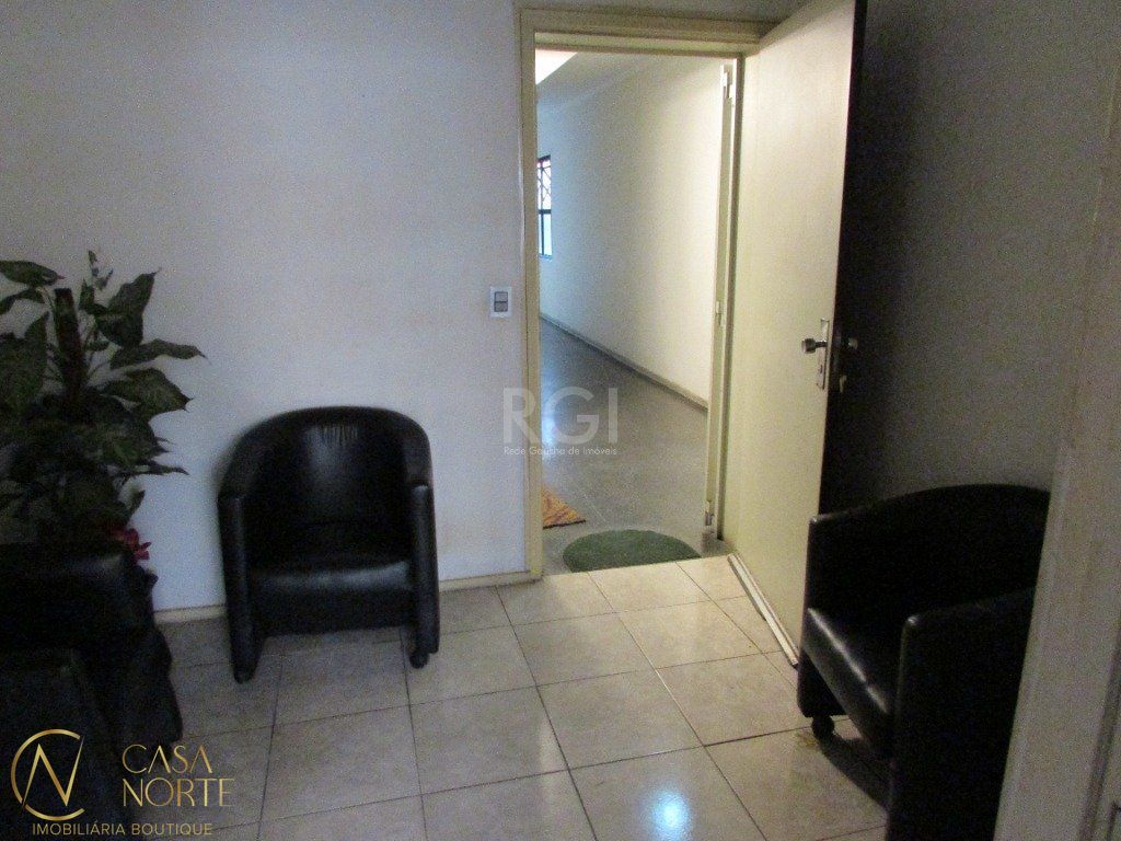 Sala Comercial à venda , 41m², Avenida Osvaldo Aranha no bairro Bom Fim em Porto Alegre