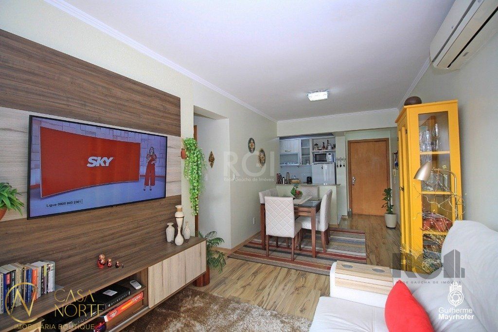 Apartamento à venda com 2 quartos, 56m², 1 vaga, Rua Wilson Adnislen Freitas de Paiva Bueno no bairro Cavalhada em Porto Alegre