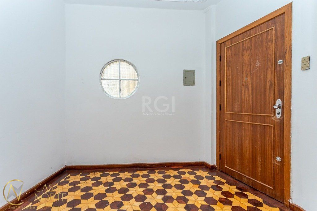 Apartamento à venda com 3 quartos, 105m², Rua Santo Antônio no bairro Bom Fim em Porto Alegre