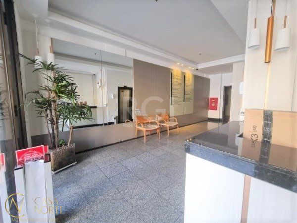 Sala Comercial à venda com 1 quarto, 29m², Rua José de Alencar no bairro Menino Deus em Porto Alegre