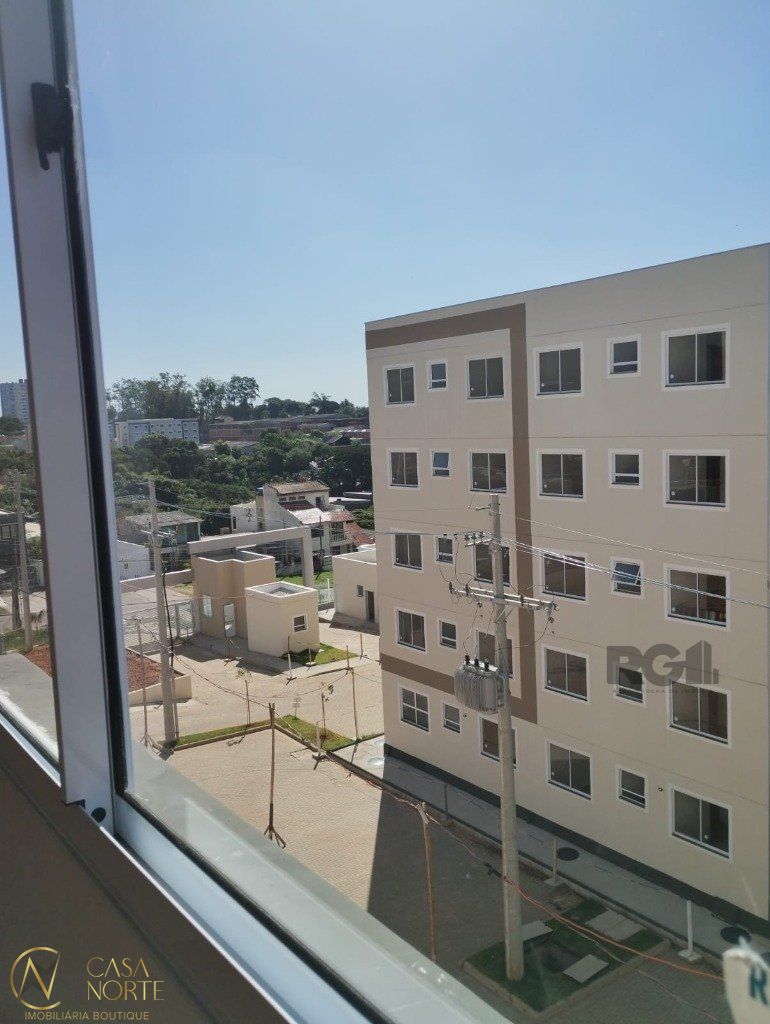 Apartamento à venda com 2 quartos, 40m², 1 vaga, Estrada Martim Félix Berta no bairro Mário Quintana em Porto Alegre