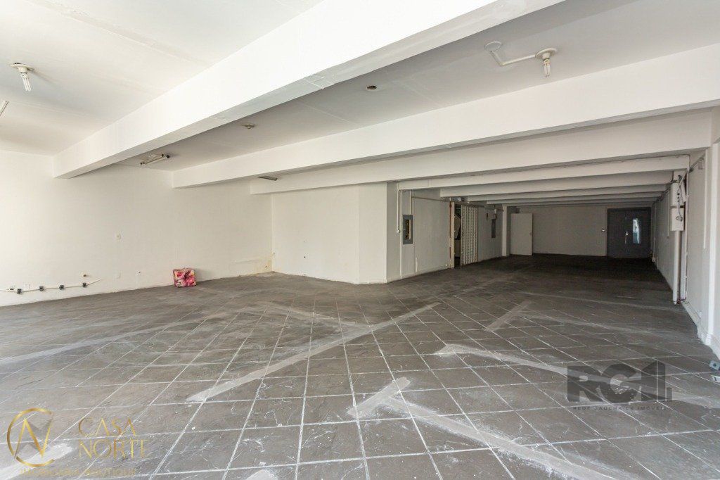 Sala Comercial à venda , 255m², Avenida Senador Salgado Filho no bairro Centro Histórico em Porto Alegre
