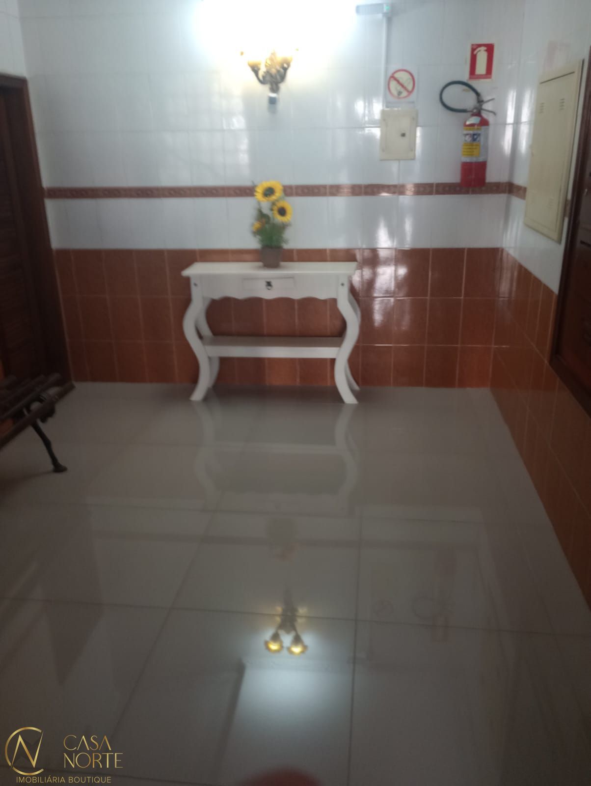 Apartamento à venda com 1 quarto, 42m², 1 vaga, Rua Padre Hildebrando no bairro Santa Maria Goretti em Porto Alegre
