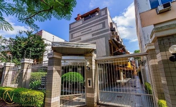 Casa de Condomínio à venda com 3 quartos, 173m², 3 suítes, 2 vagas, Rua Barbedo no bairro Menino Deus em Porto Alegre