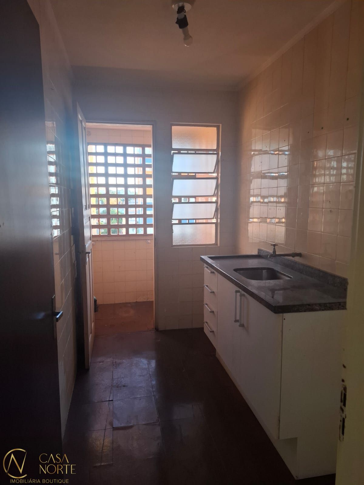 Apartamento à venda com 1 quarto, 44m², Avenida Ipiranga no bairro Partenon em Porto Alegre
