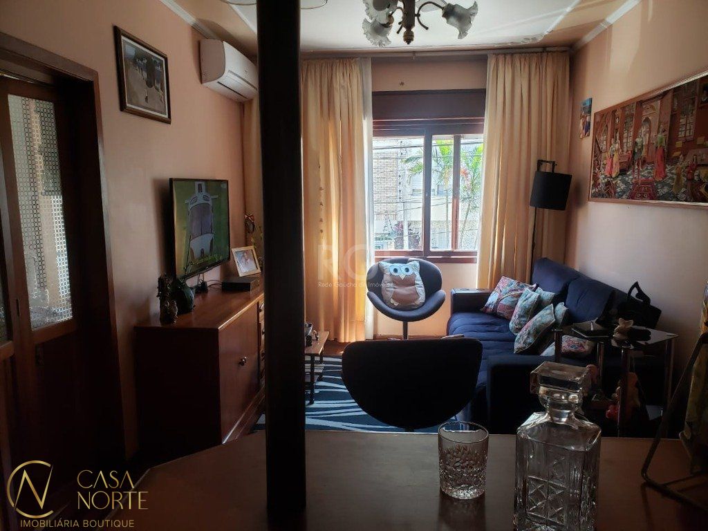 Apartamento à venda com 2 quartos, 64m², 2 vagas, Rua Cristovao Pereira no bairro Passo da Areia em Porto Alegre