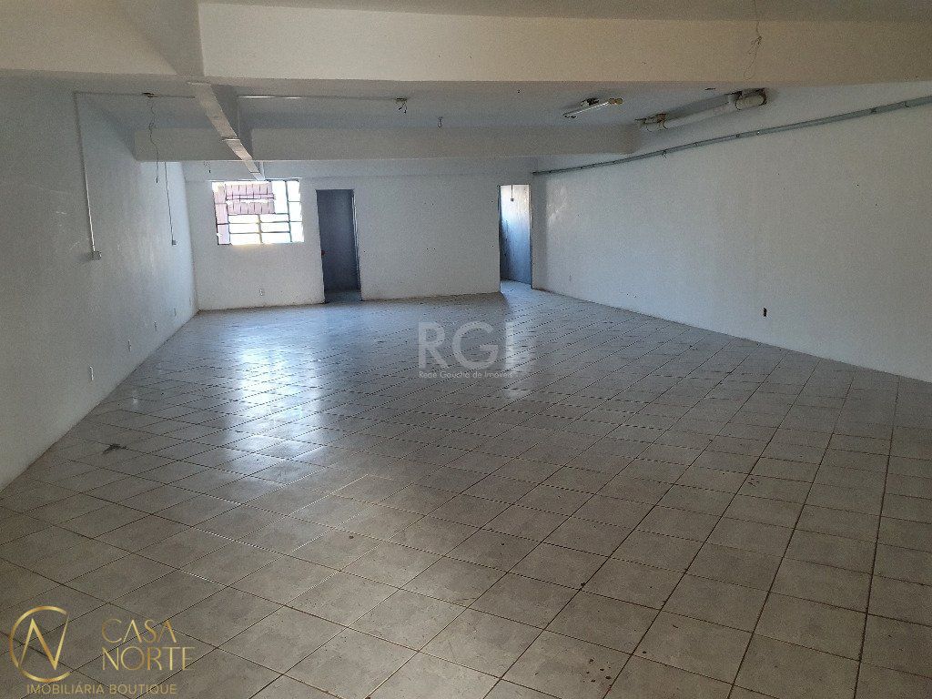 Prédio Comercial à venda  com 0m², Avenida da Azenha no bairro Azenha em Porto Alegre