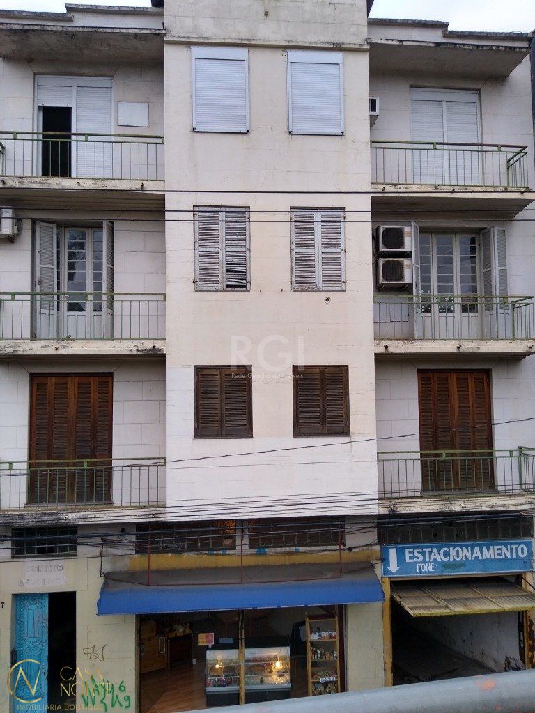 Prédio Comercial à venda , 656m², Avenida João Pessoa no bairro Centro Histórico em Porto Alegre